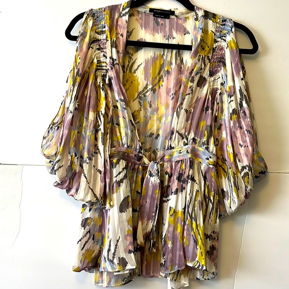 BCBGMaxAzria Multi-Color Print Tie-Waist Blouse, S - Picture 3 of 8